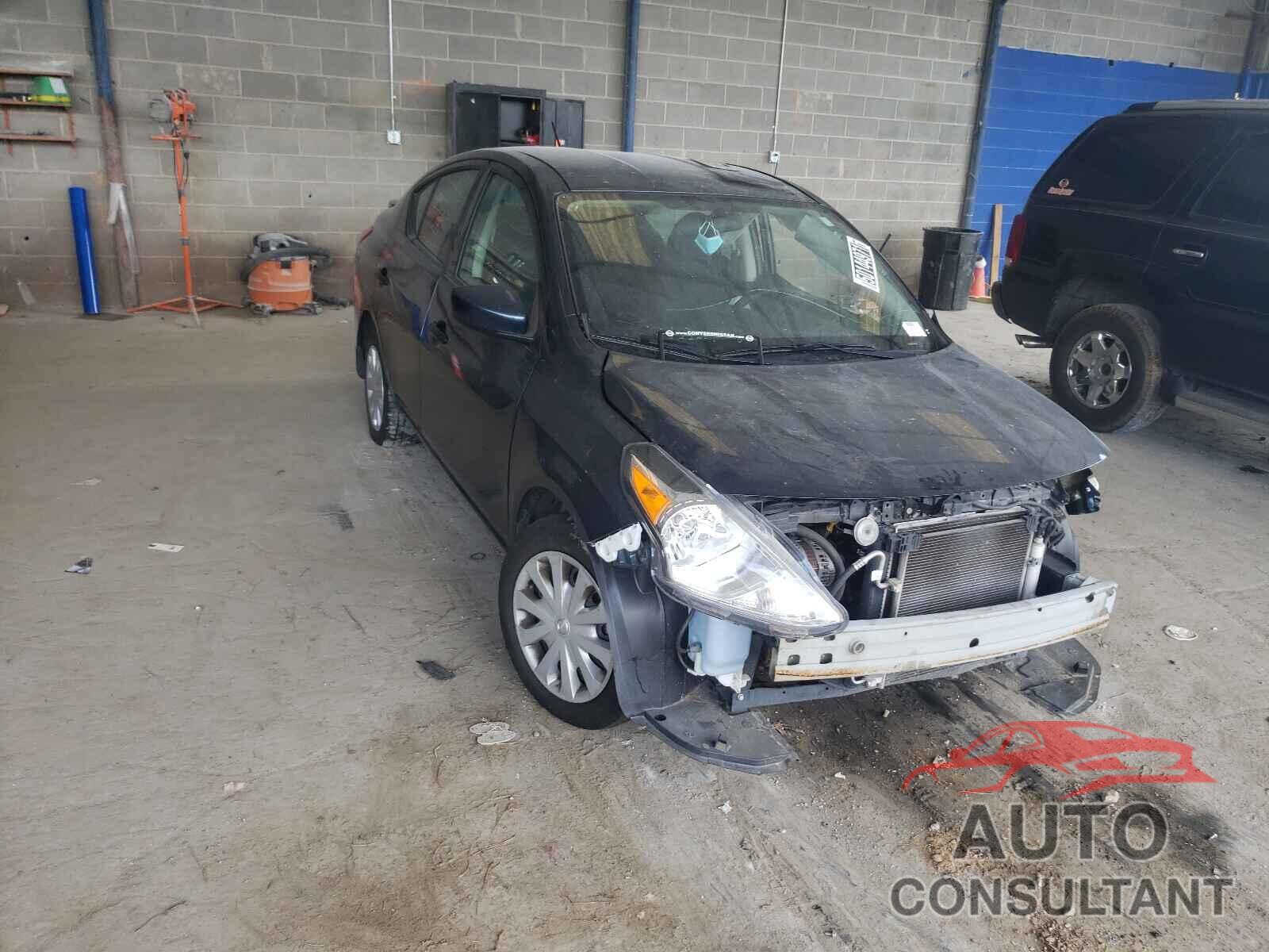 NISSAN VERSA 2017 - 3N1CN7AP0HL903298