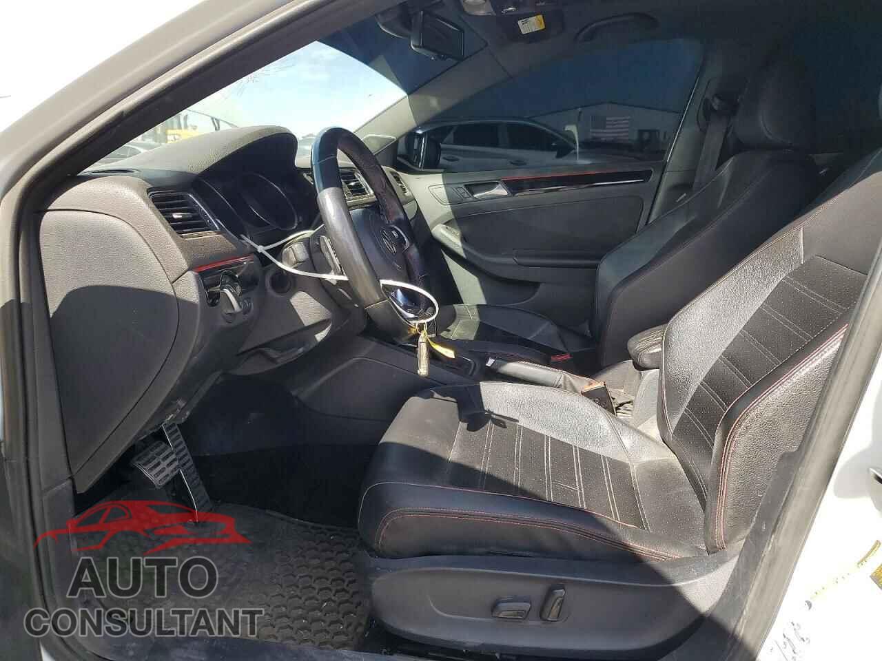 VOLKSWAGEN JETTA 2016 - 3VW4S7AJ7GM263473