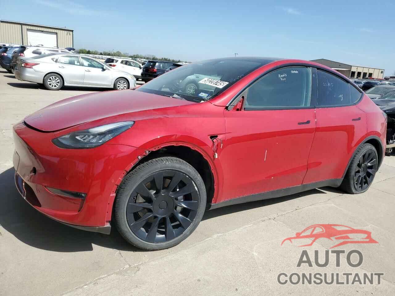 TESLA MODEL Y 2022 - 7SAYGDEE8NF481444