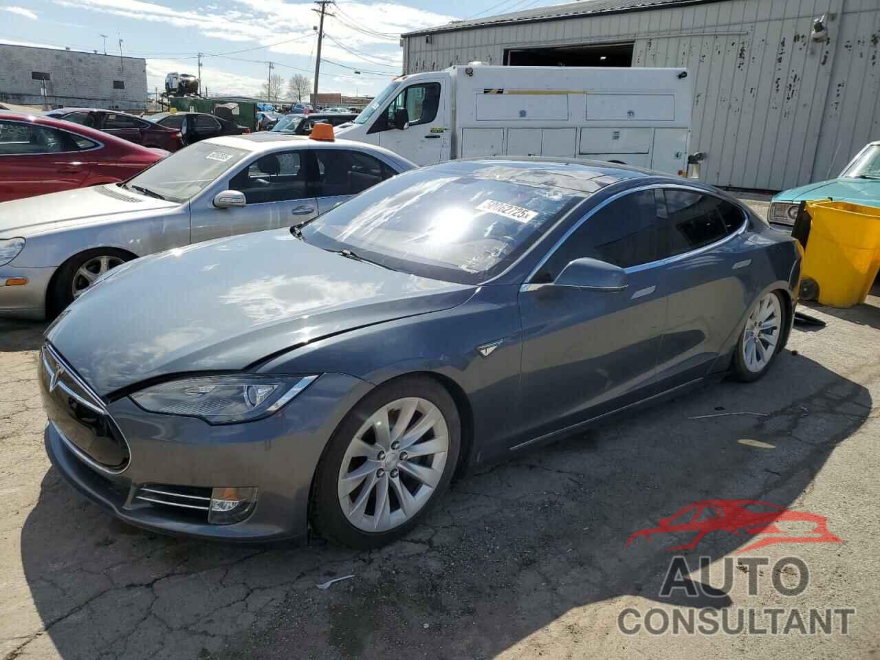 TESLA MODEL S 2013 - 5YJSA1CN9DFP14820