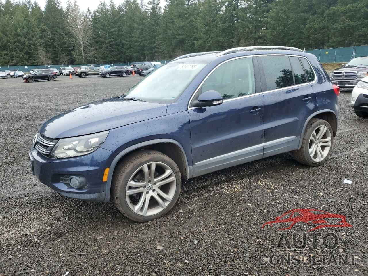 VOLKSWAGEN TIGUAN 2013 - WVGBV7AX5DW537010