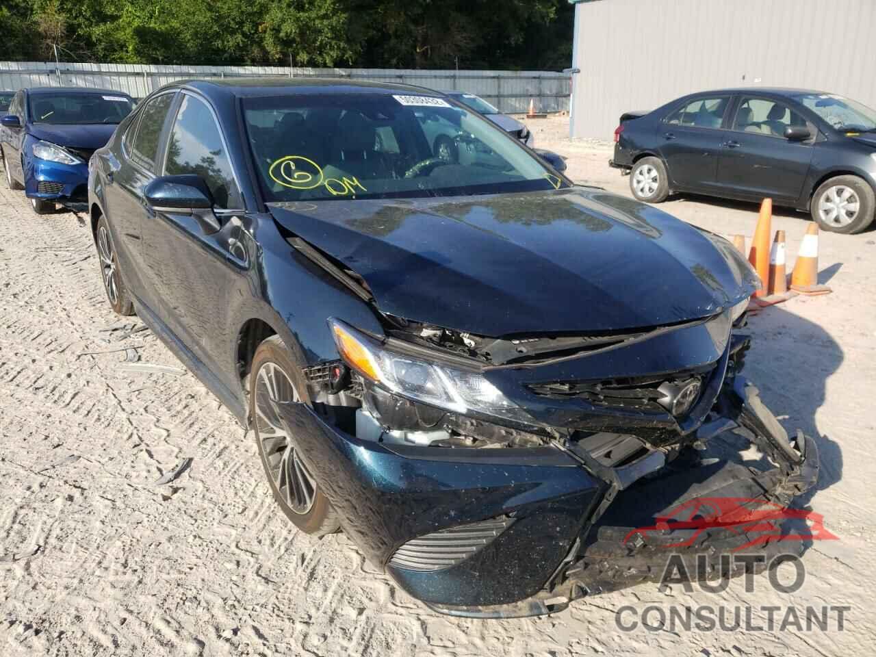 TOYOTA CAMRY 2018 - 4T1B11HK5JU532366