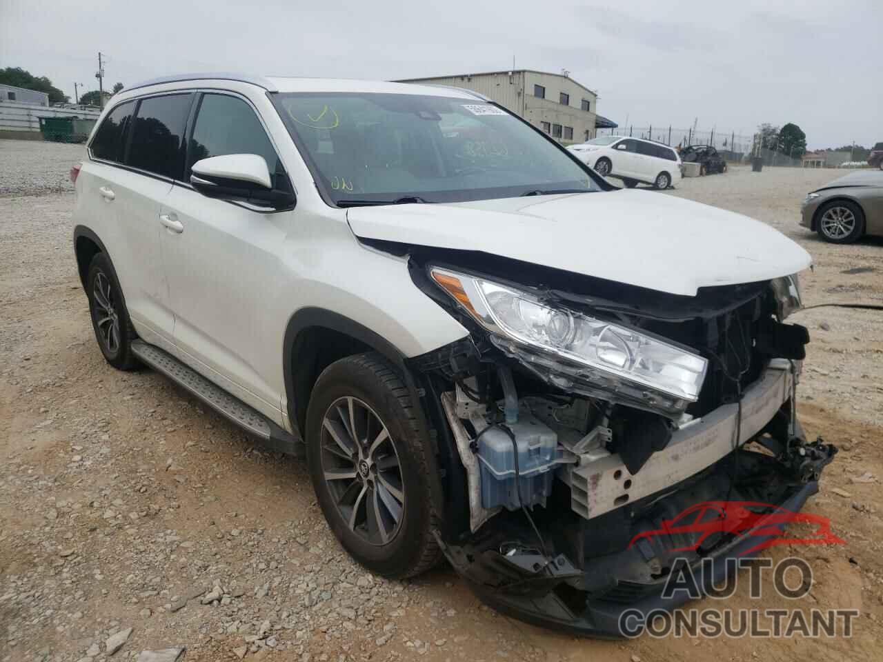TOYOTA HIGHLANDER 2017 - 5TDKZRFH1HS524623