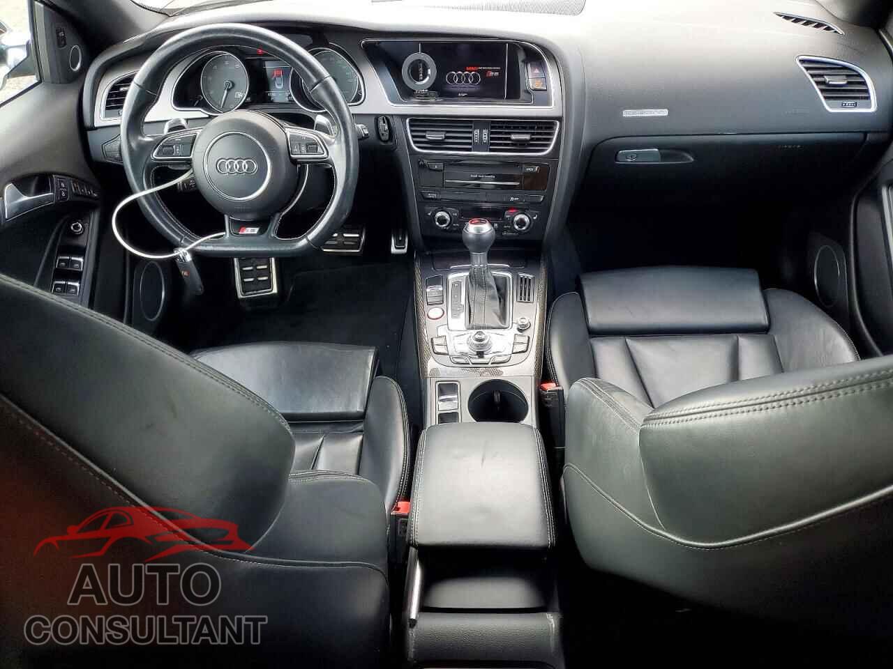 AUDI S5/RS5 2015 - WAUCGAFH0FN002061
