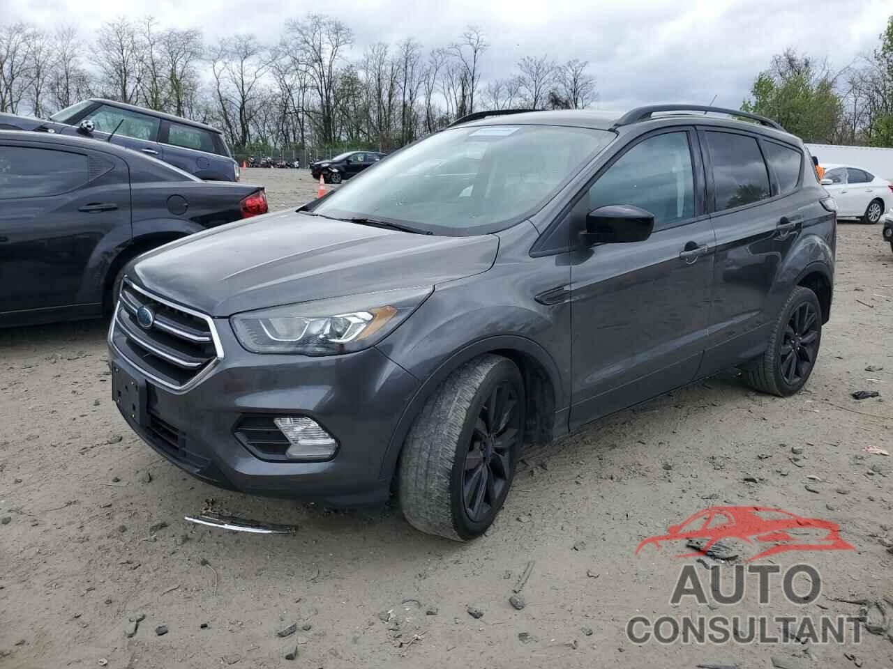 FORD ESCAPE 2017 - 1FMCU0GD0HUA10540