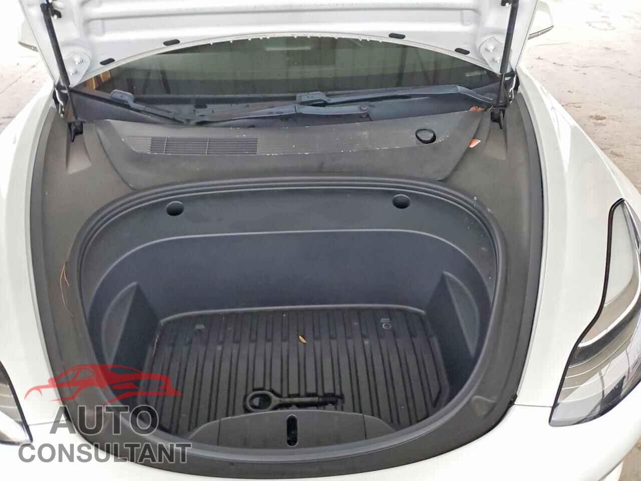 TESLA MODEL 3 2020 - 5YJ3E1EA3LF792852