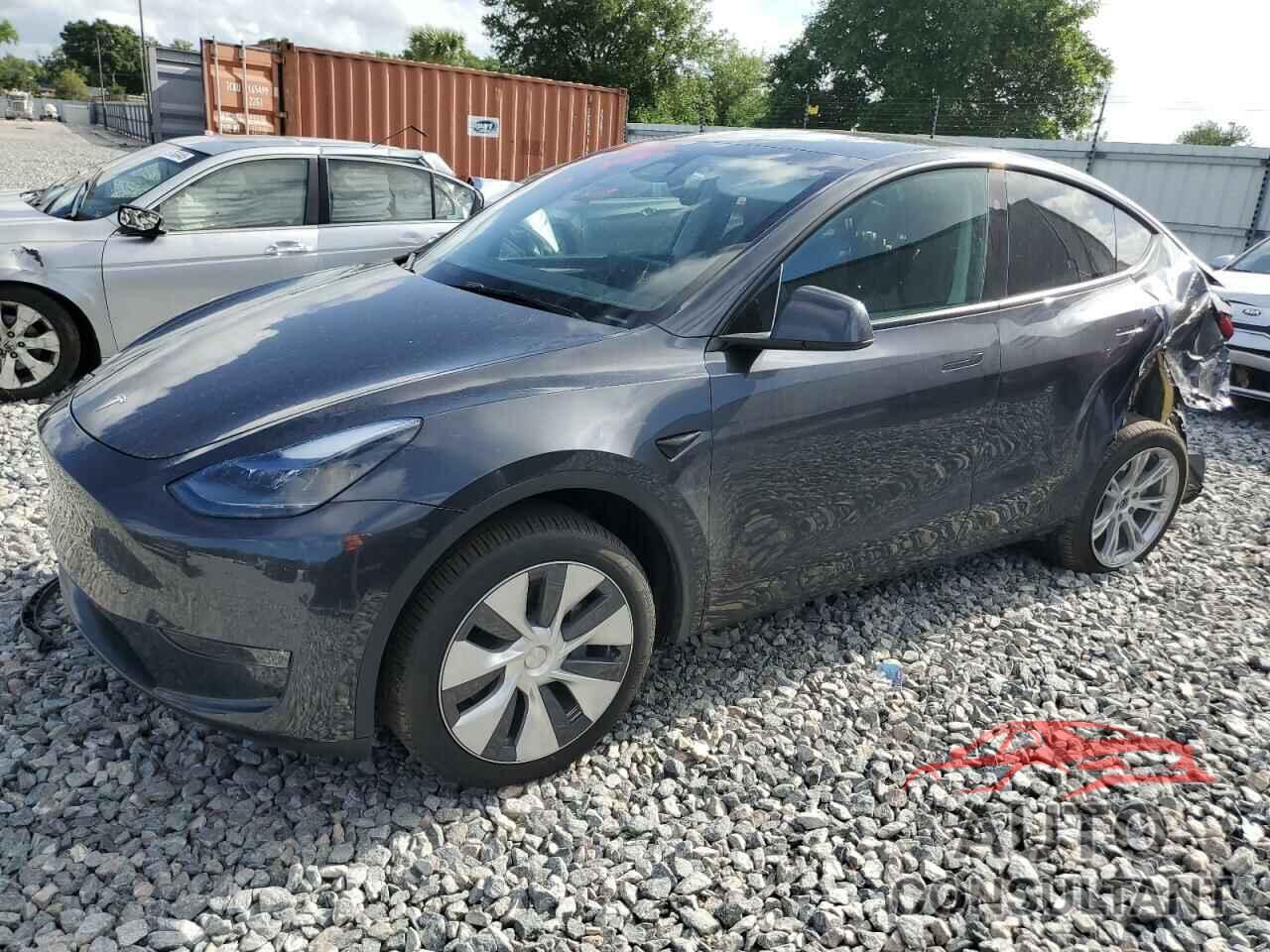 TESLA MODEL Y 2024 - 7SAYGDEE3RA249434