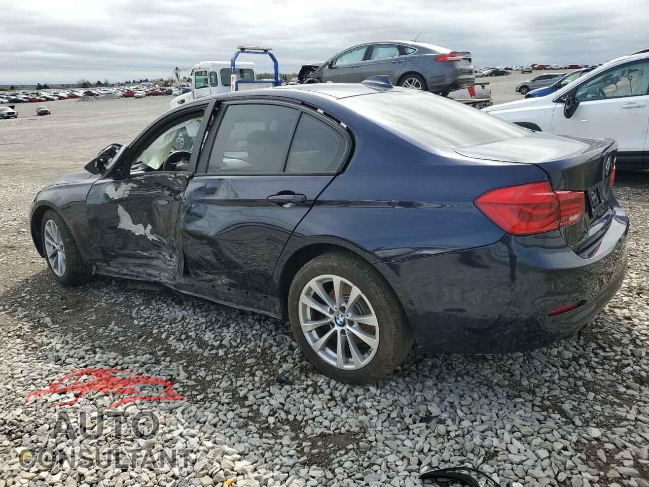 BMW 3 SERIES 2016 - WBA8E1G59GNU11760