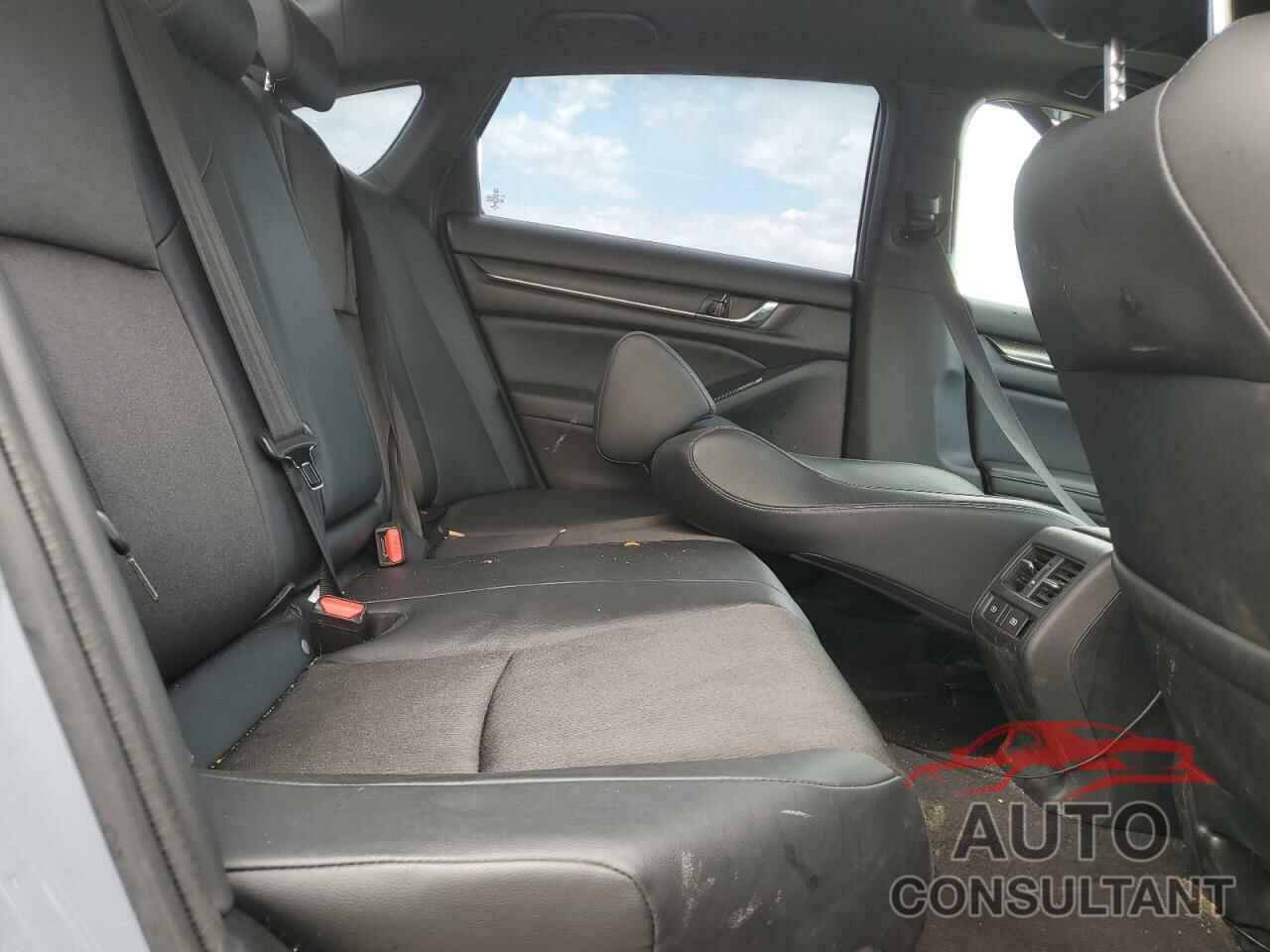 HONDA ACCORD 2022 - 1HGCV2F37NA023502
