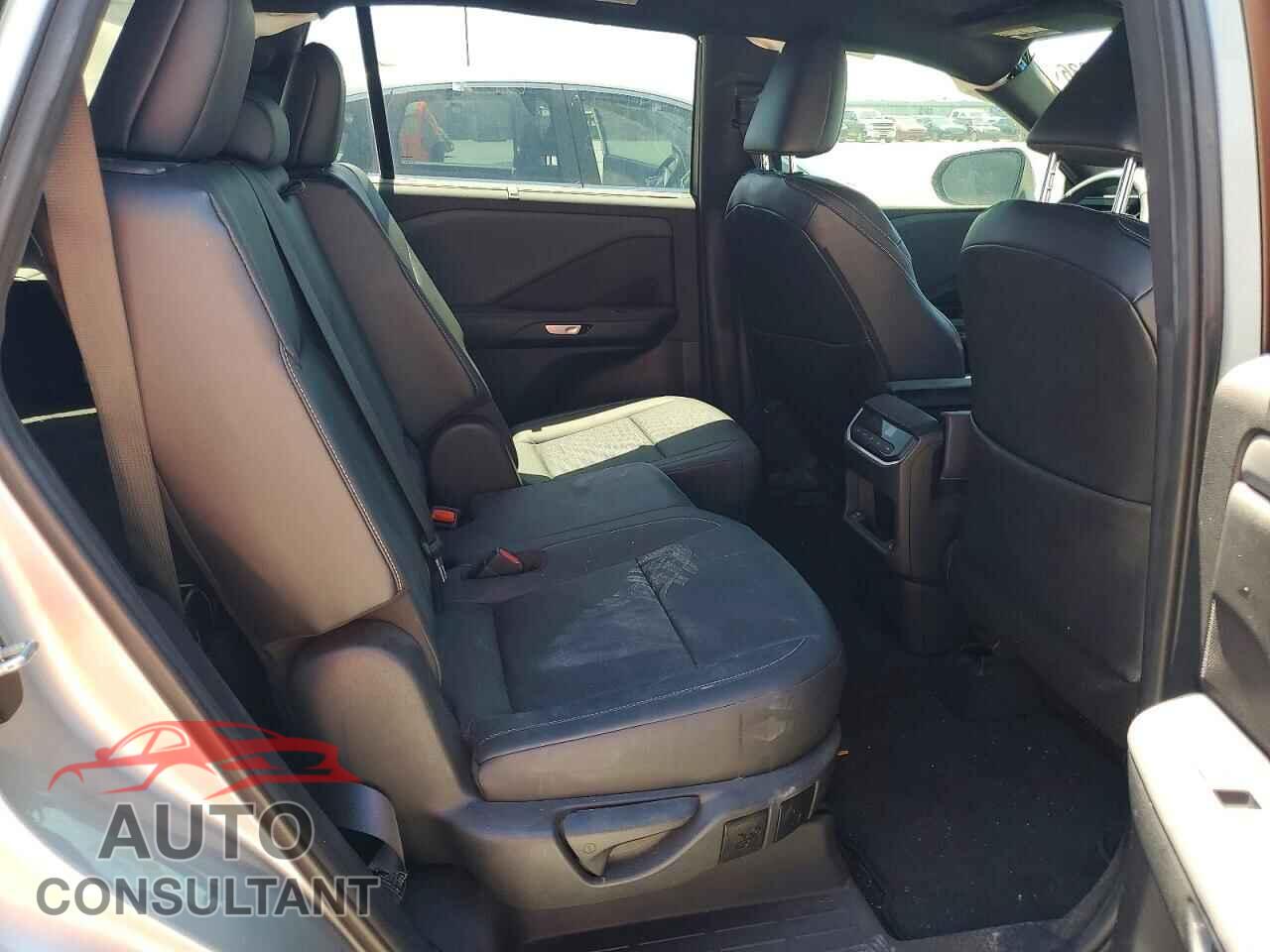 LEXUS UNKNOWN 2024 - 5TDAAAA60RS001301