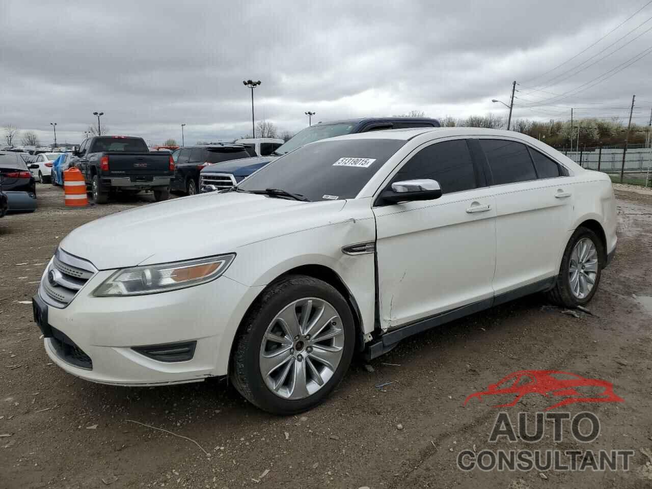 FORD TAURUS 2010 - 1FAHP2FW8AG118057