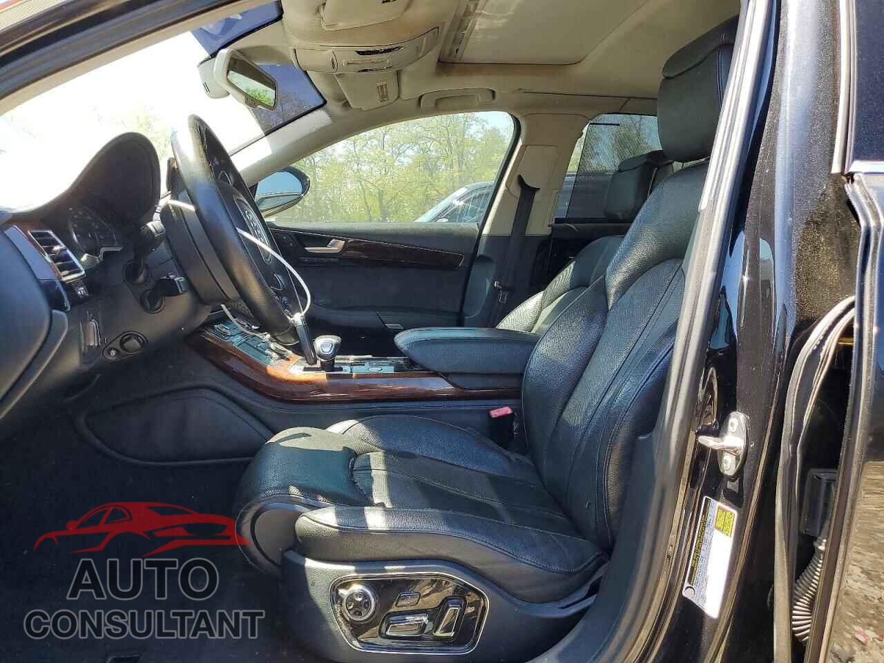 AUDI A8 2011 - WAURVAFD4BN028122