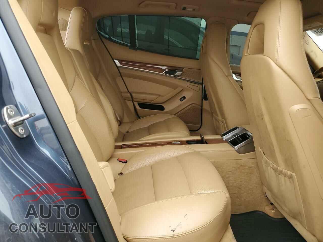 PORSCHE PANAMERA 2011 - WP0AB2A74BL062010