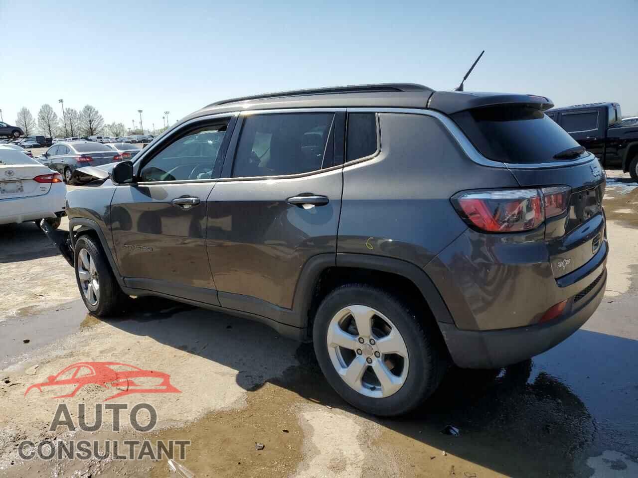 JEEP COMPASS 2018 - 3C4NJCBB4JT181594