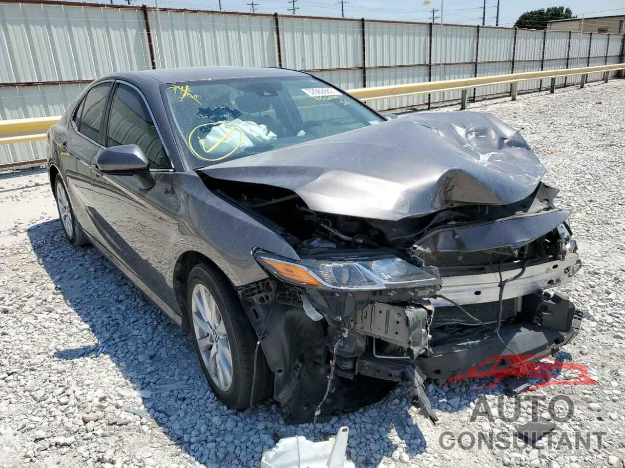TOYOTA CAMRY 2019 - 4T1B11HK2KU256004