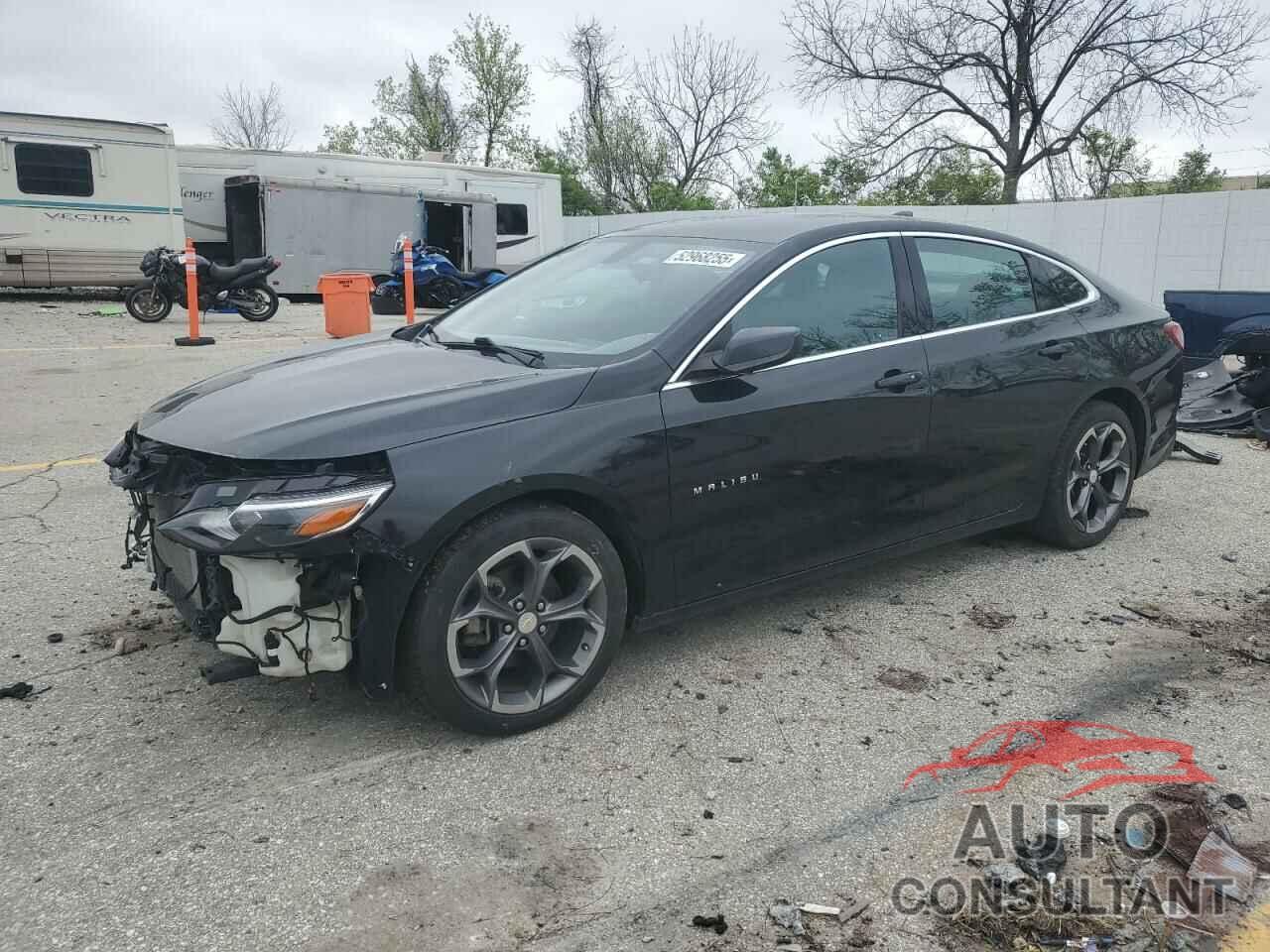 CHEVROLET MALIBU 2021 - 1G1ZD5ST9MF073024