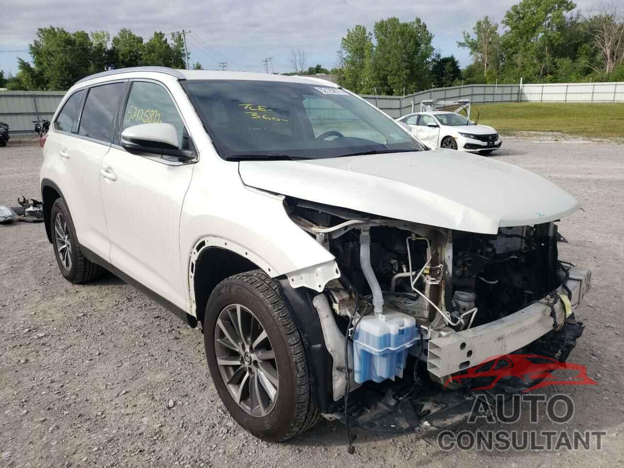 TOYOTA HIGHLANDER 2019 - 5TDJZRFH1KS616138