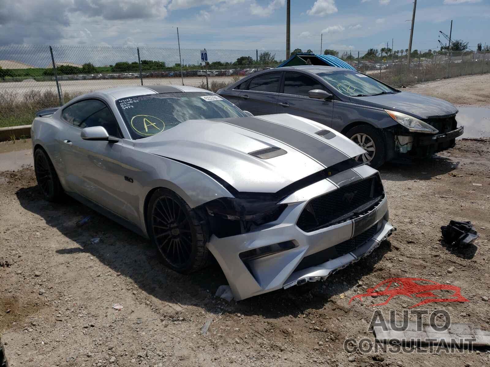 FORD MUSTANG 2018 - 1FA6P8CF7J5145972