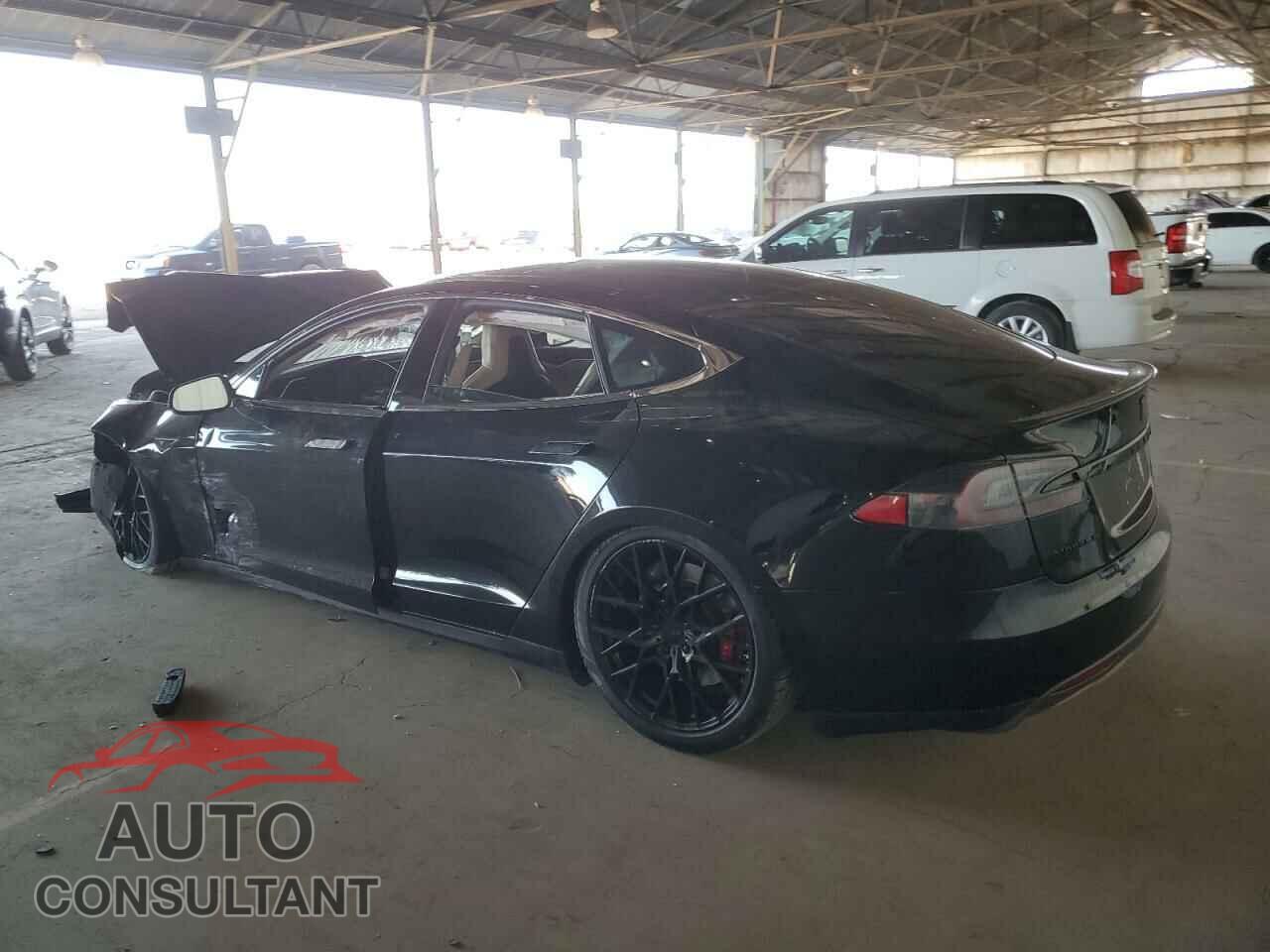 TESLA MODEL S 2016 - 5YJSA1E43GF131779