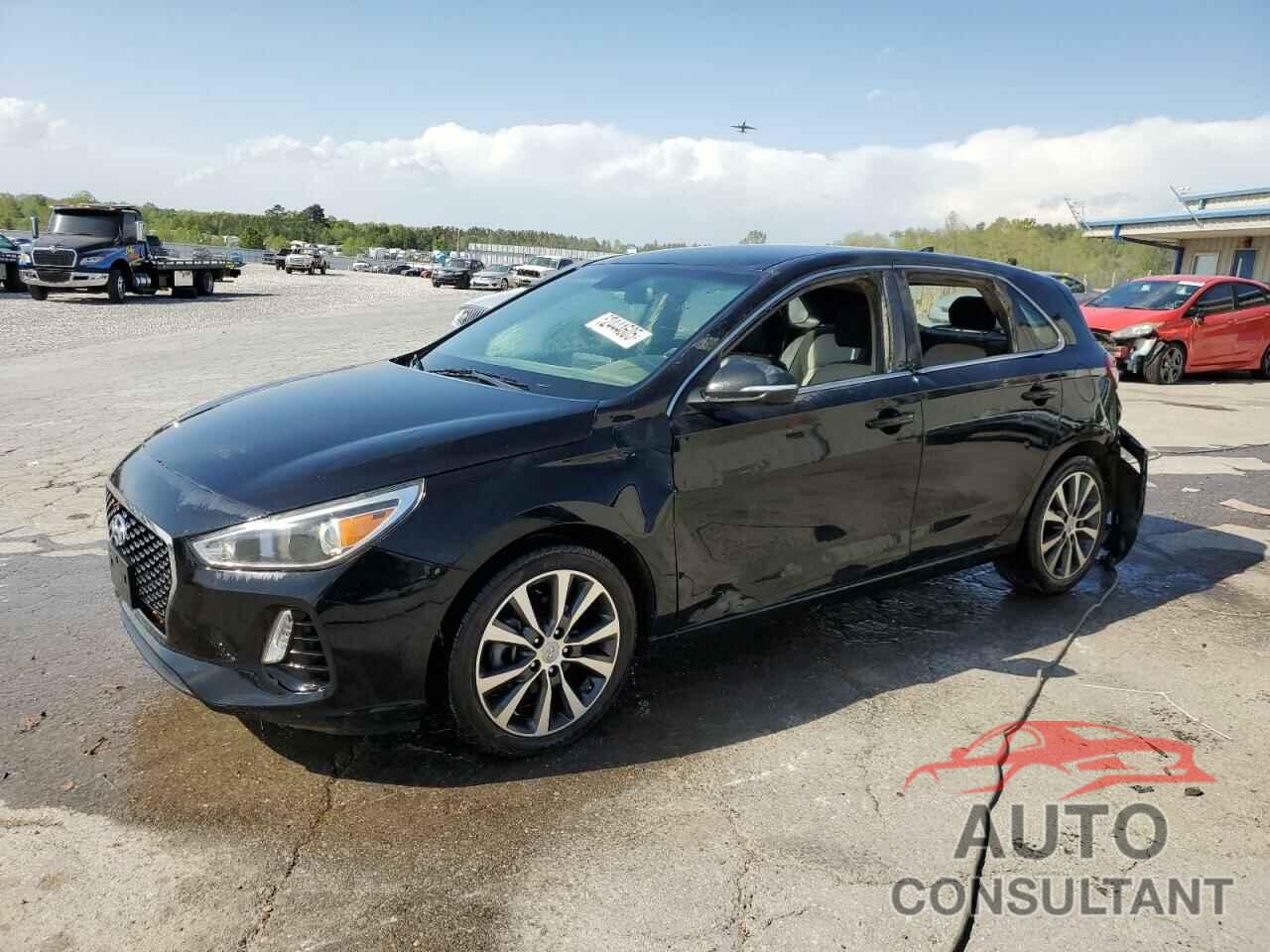 HYUNDAI ELANTRA 2018 - KMHH35LE9JU076482