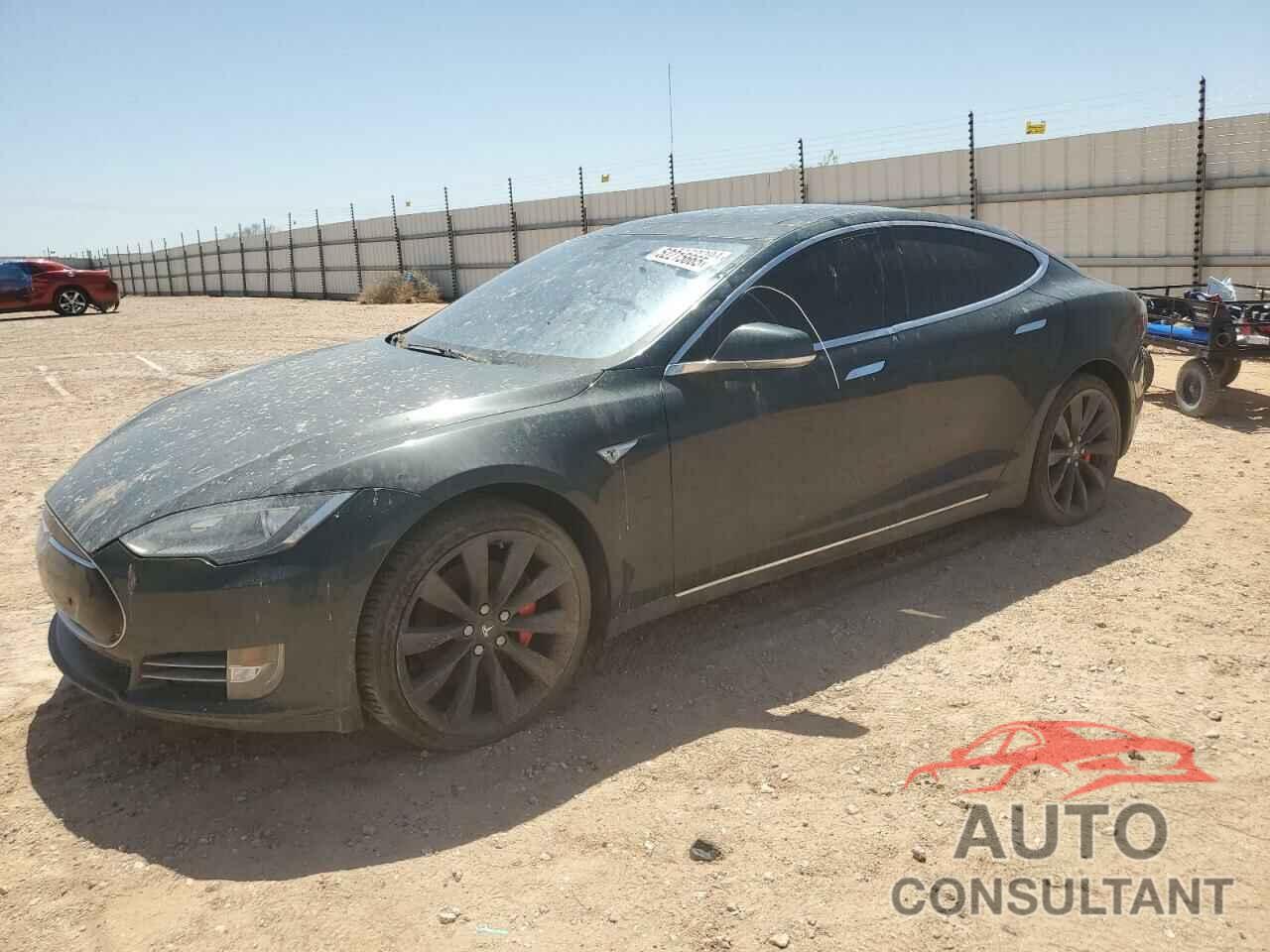 TESLA MODEL S 2014 - 5YJSA1H18EFP49002