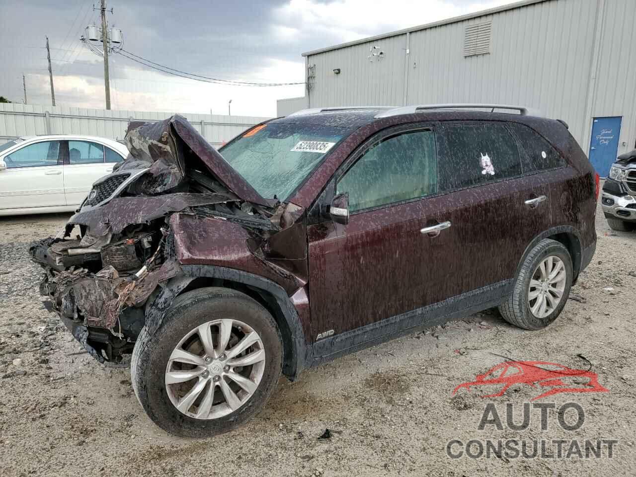 KIA SORENTO 2011 - 5XYKUDA18BG180238