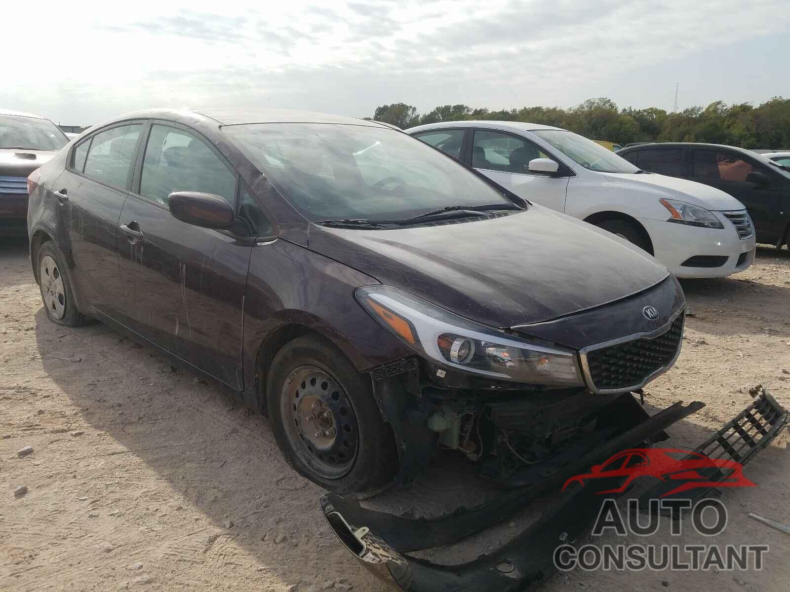 KIA FORTE 2018 - 3KPFK4A77JE220607