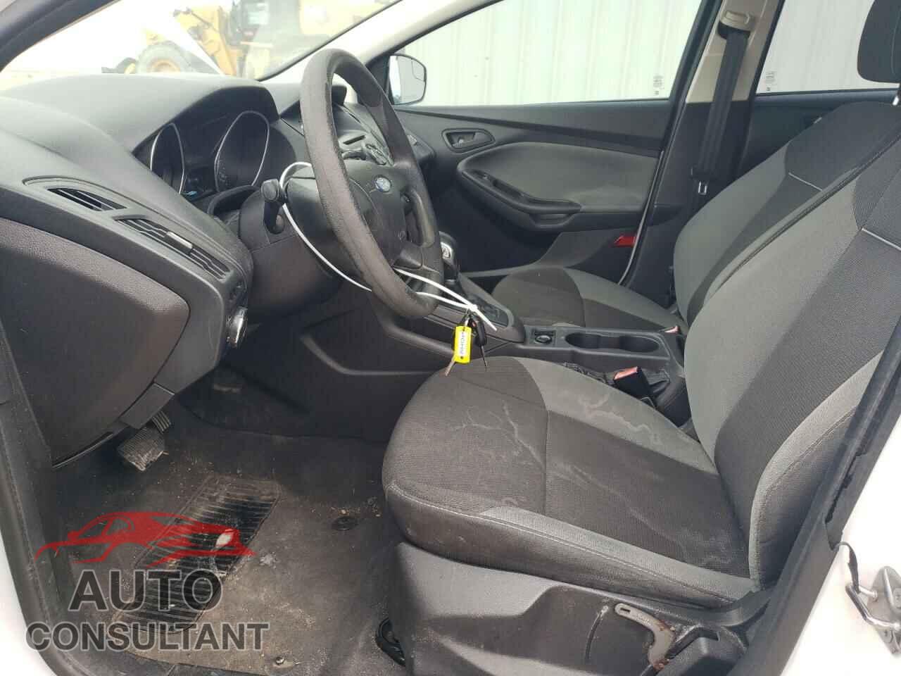 FORD FOCUS 2013 - 1FADP3E29DL139370