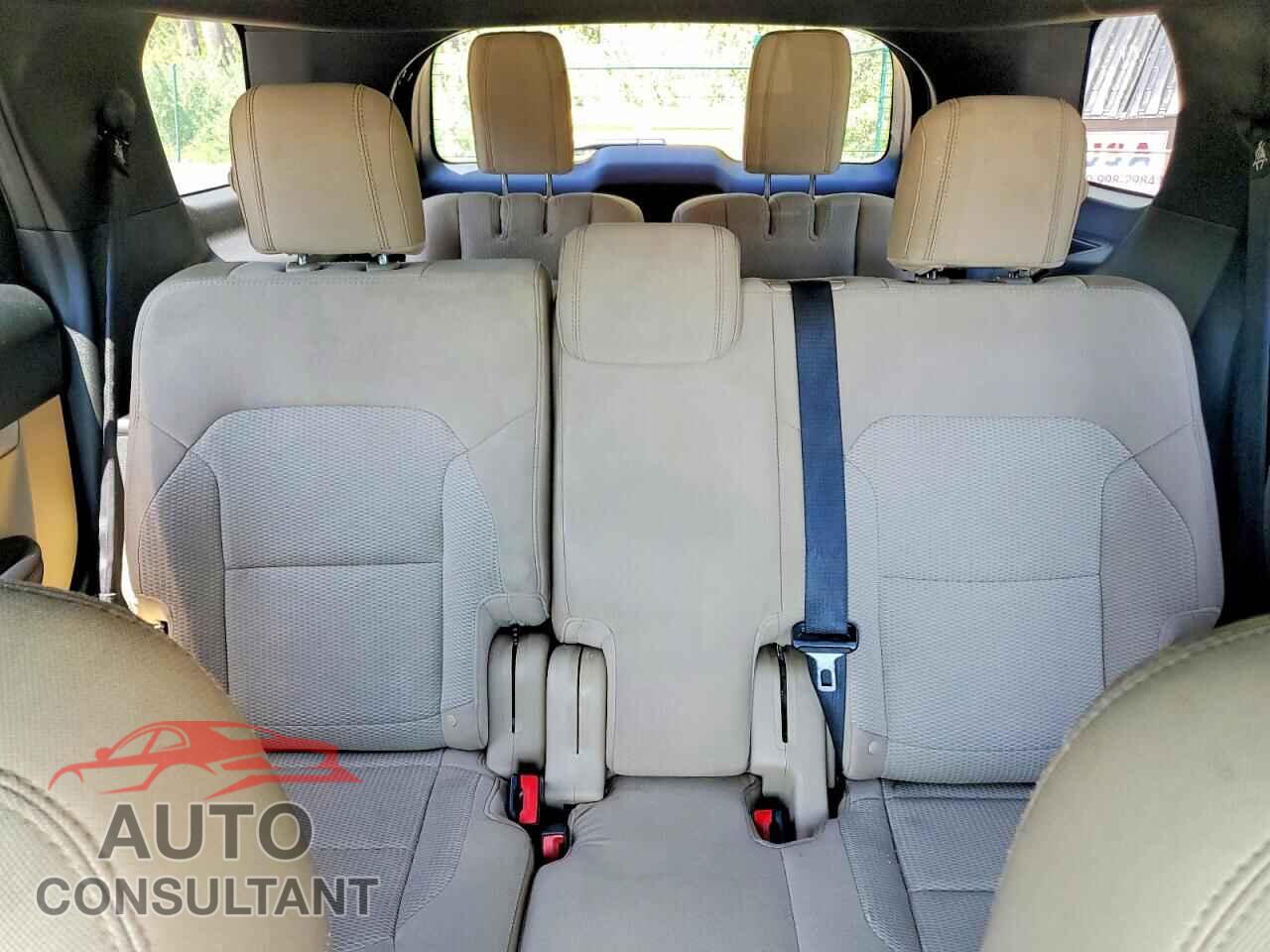 FORD EXPLORER 2017 - 1FM5K7D84HGA67367