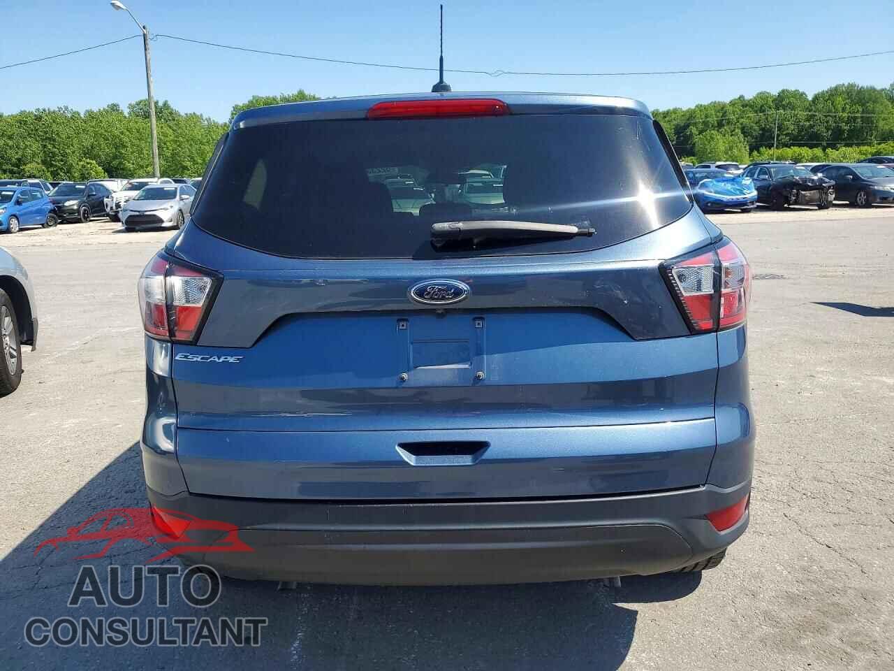 FORD ESCAPE 2018 - 1FMCU0F79JUC01861