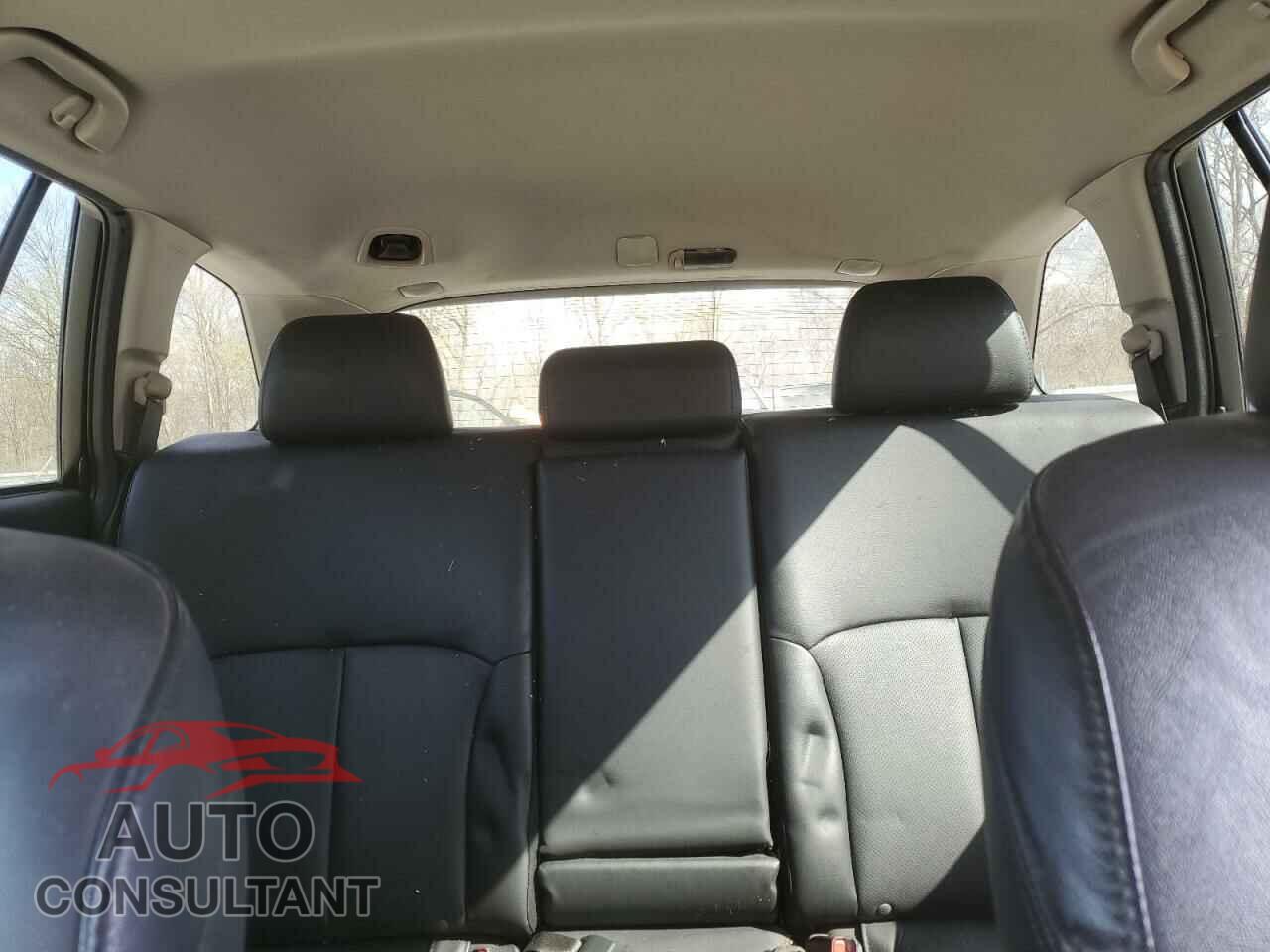 SUBARU OUTBACK 2013 - 4S4BRCKC2D3268975