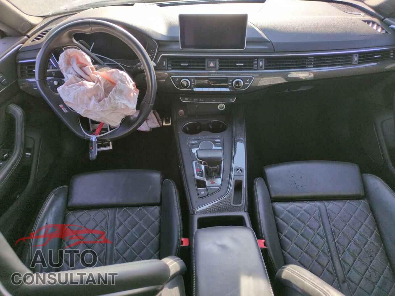 AUDI S5/RS5 2018 - WAUC4CF55JA099896