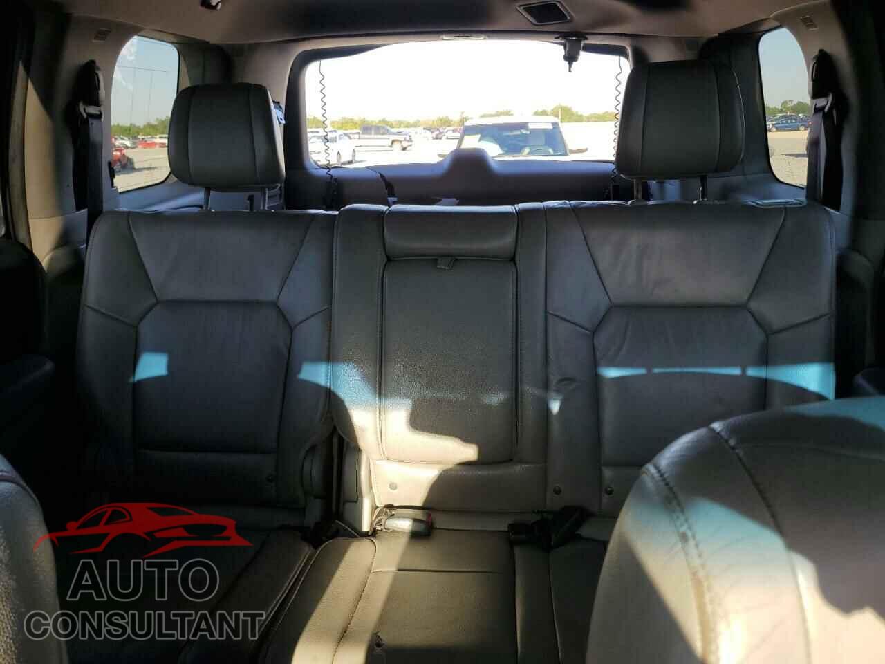 HONDA PILOT 2013 - 5FNYF3H56DB007013