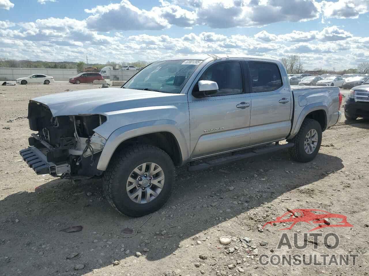 TOYOTA TACOMA 2018 - 5TFCZ5ANXJX123727