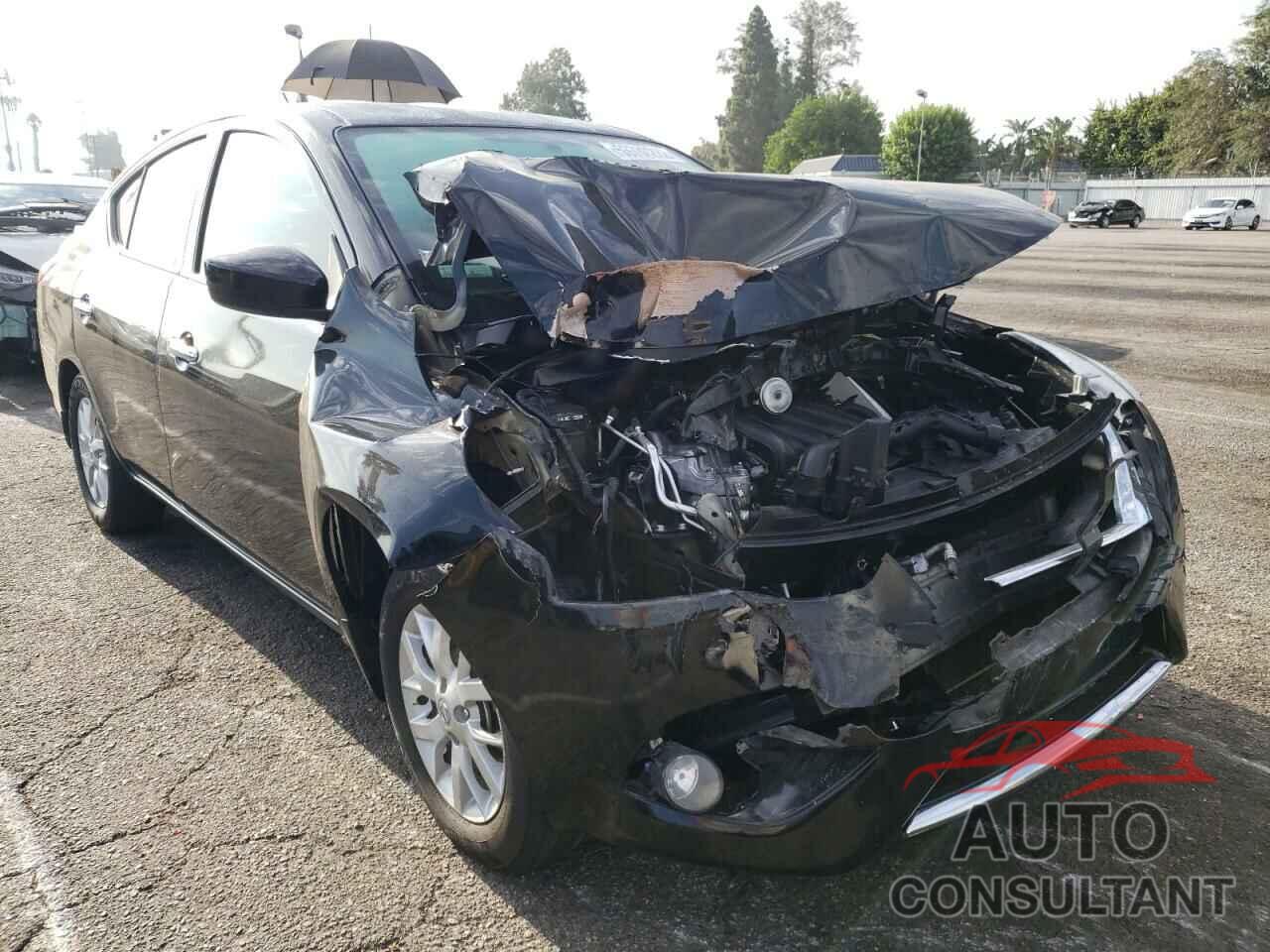 NISSAN VERSA 2017 - 3N1CN7AP8HL853671