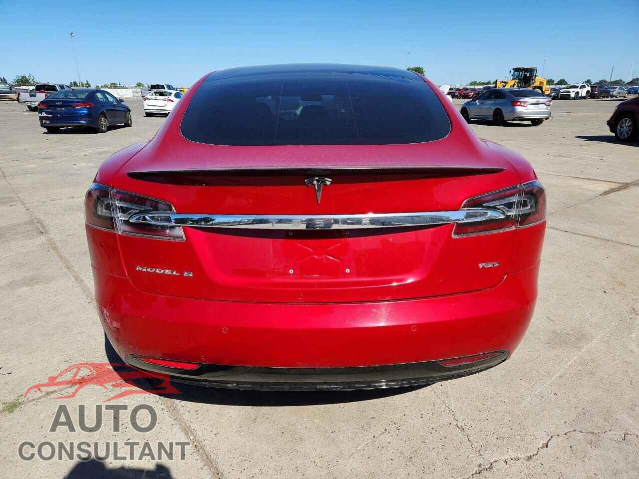TESLA MODEL S 2018 - 5YJSA1E21JF278575