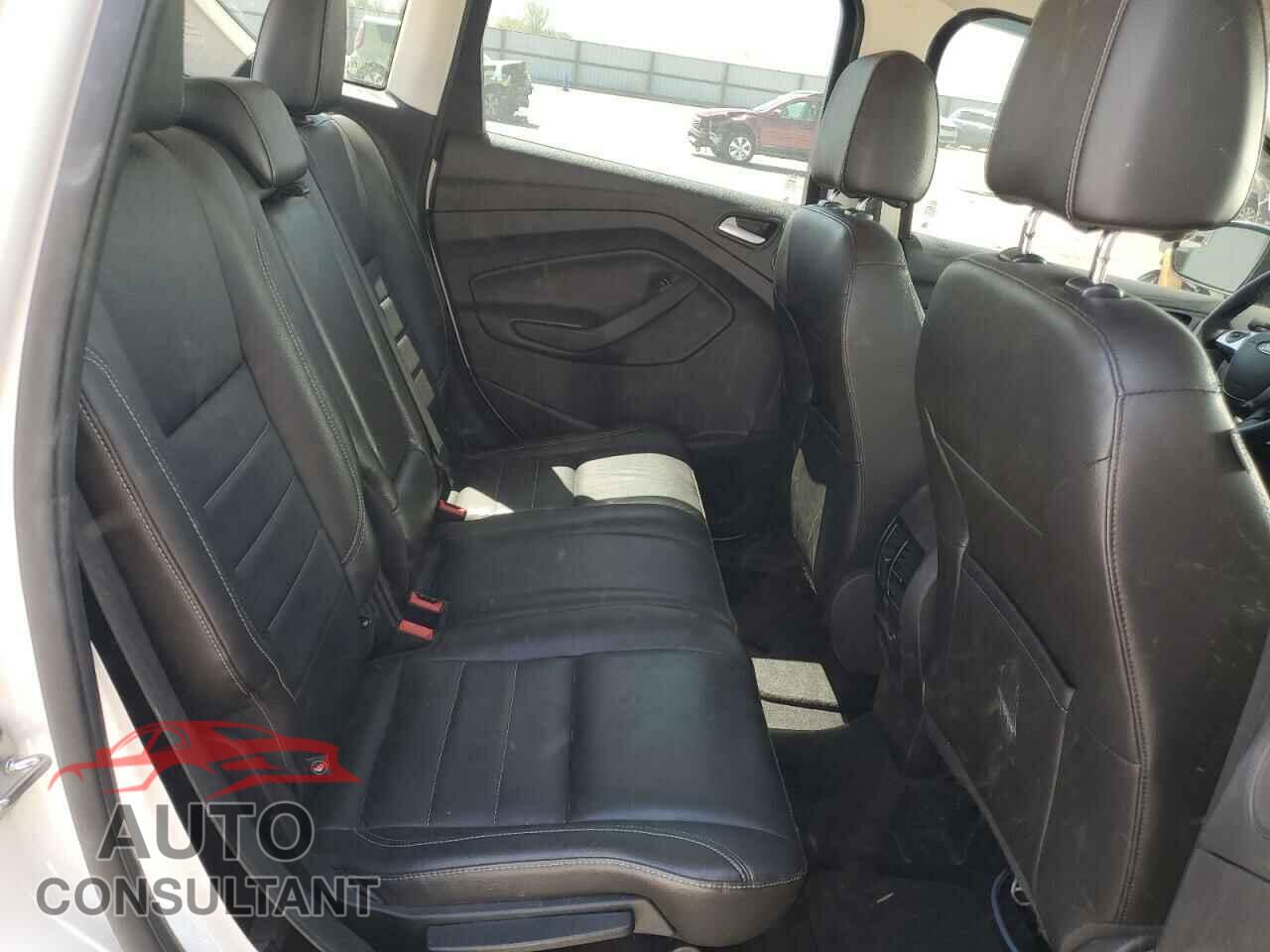 FORD CMAX 2015 - 1FADP5CU3FL102012
