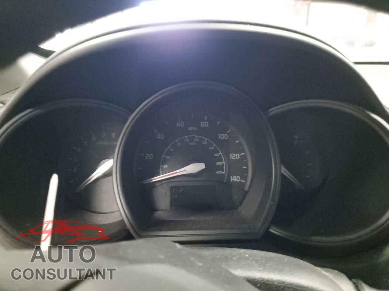 KIA RIO 2013 - KNADM5A3XD6130749