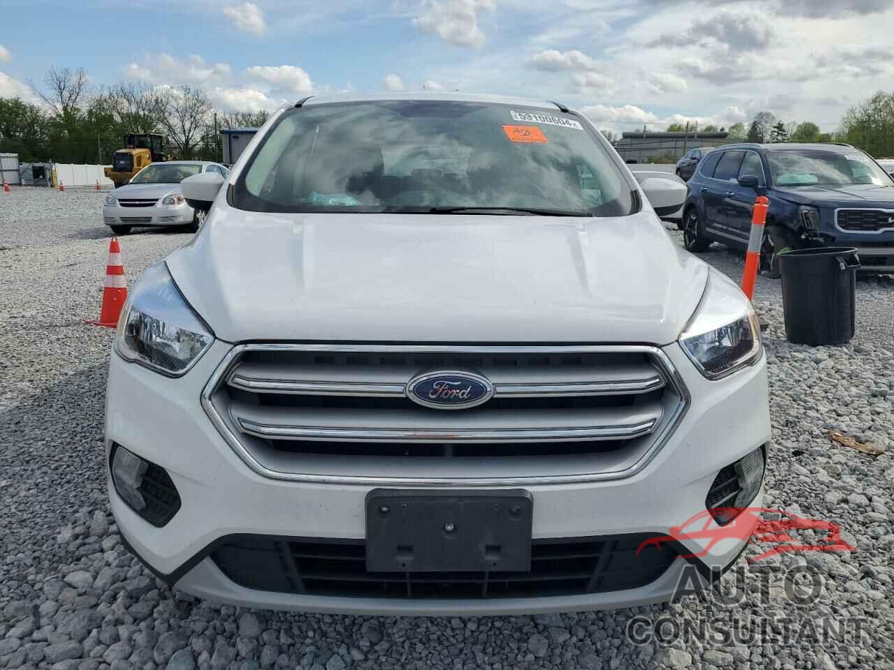 FORD ESCAPE 2019 - 1FMCU0GD9KUA94509