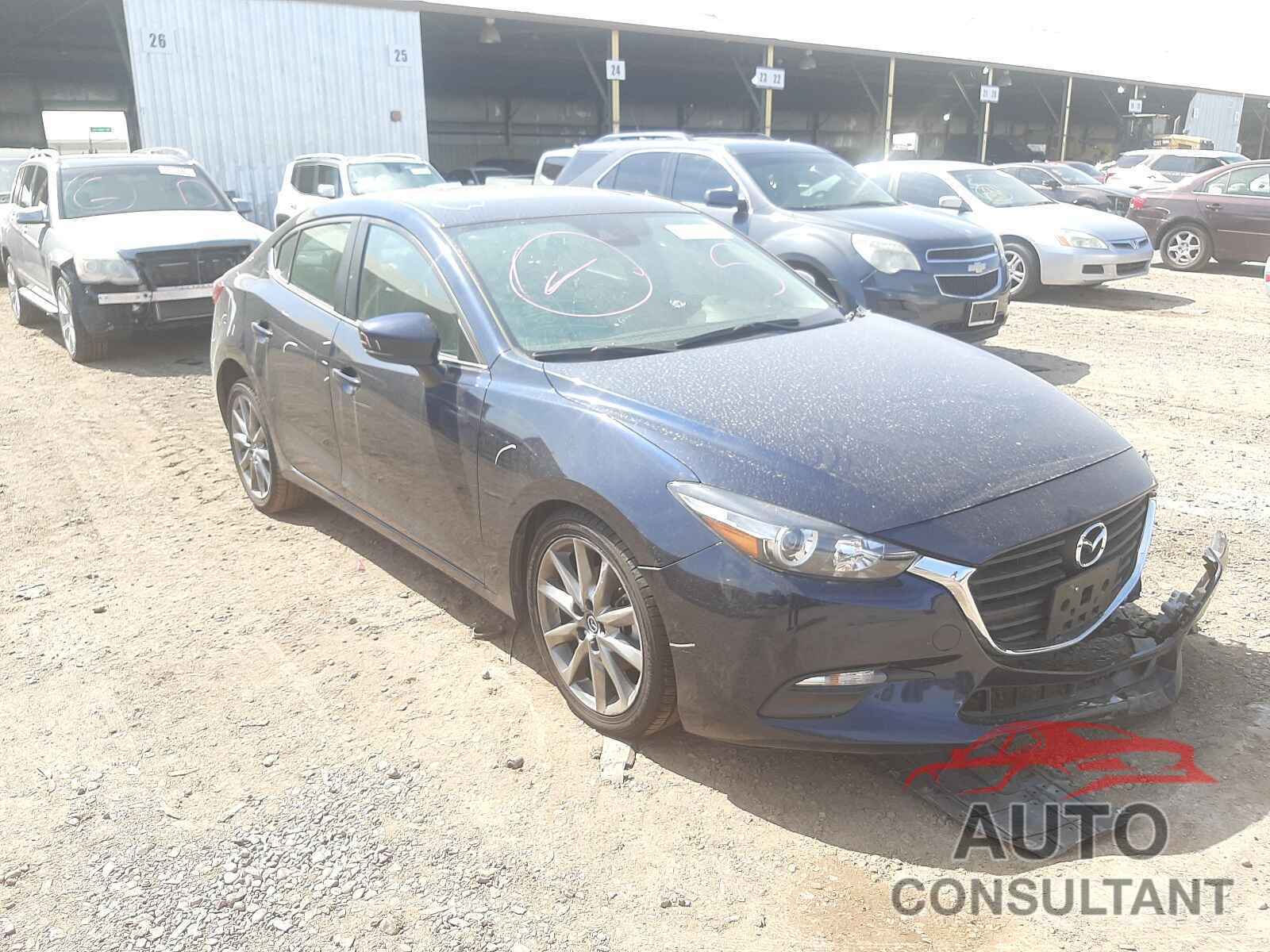 MAZDA 3 2018 - 3MZBN1V35JM234035