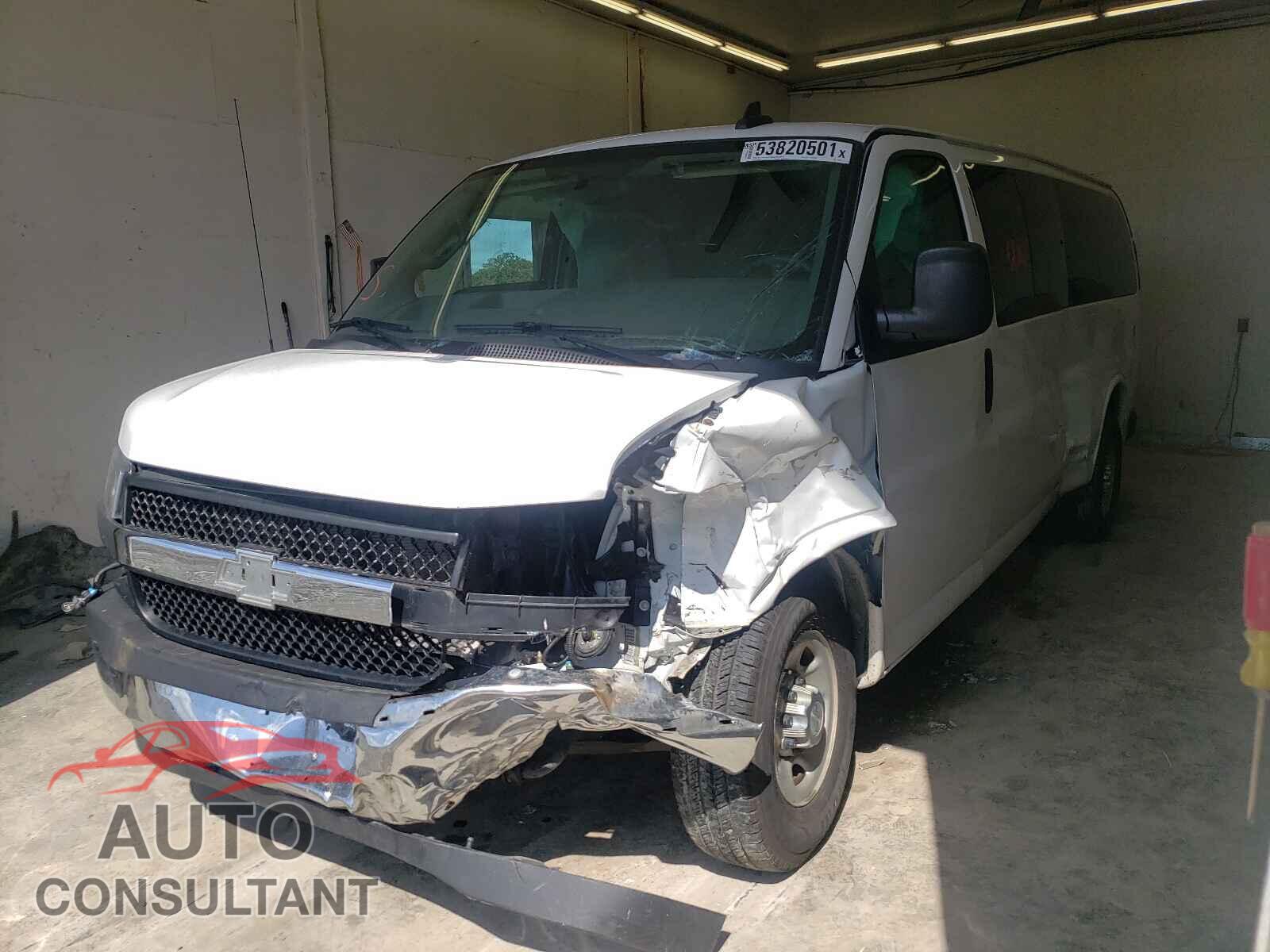 CHEVROLET EXPRESS 2017 - 1GAZGPFG0H1336682