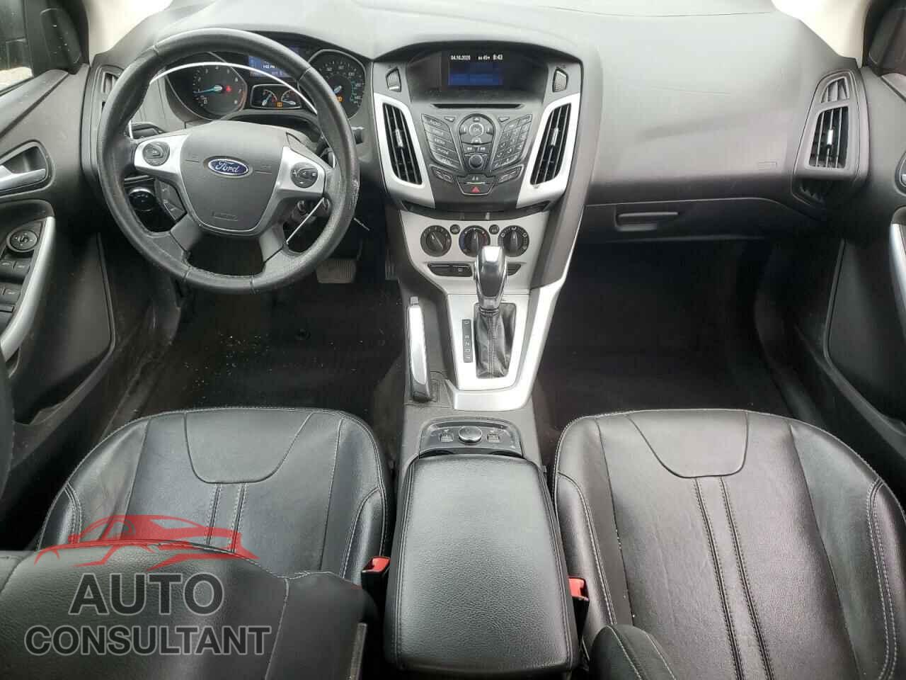 FORD FOCUS 2014 - 1FADP3F2XEL121010