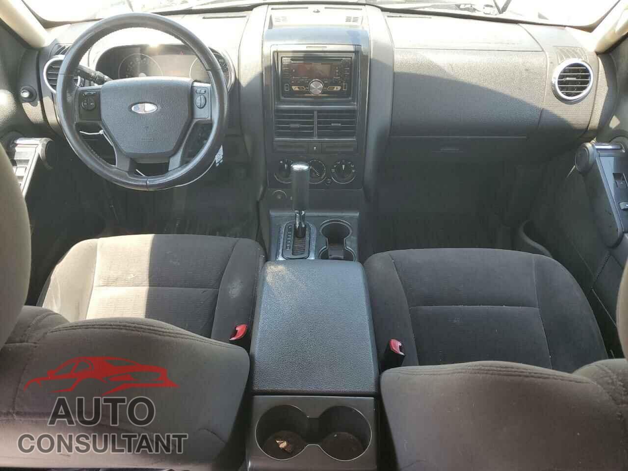 FORD EXPLORER 2010 - 1FMEU6DE1AUA13526