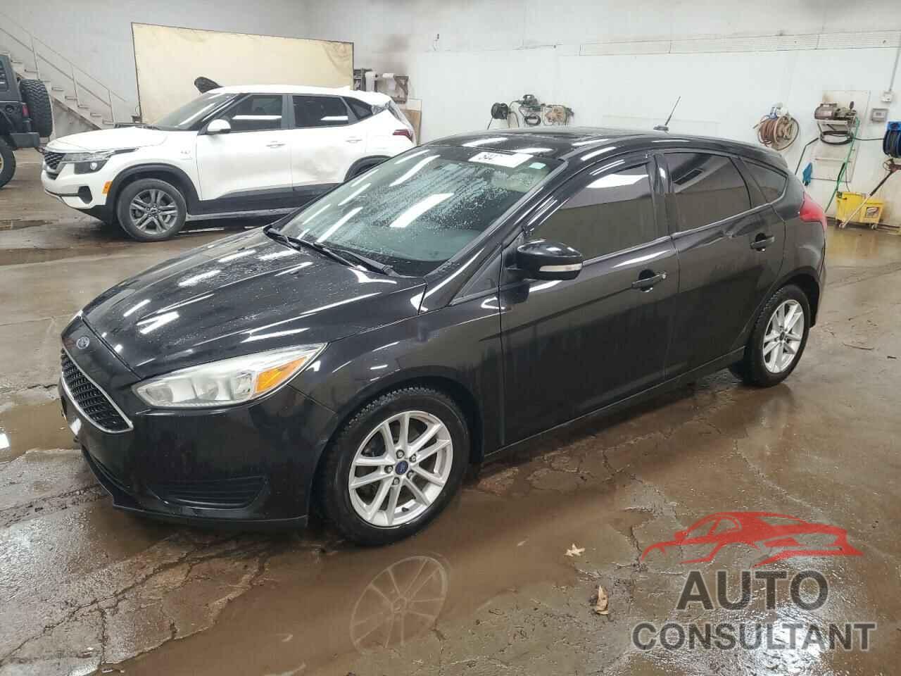 FORD FOCUS 2015 - 1FADP3K29FL383916