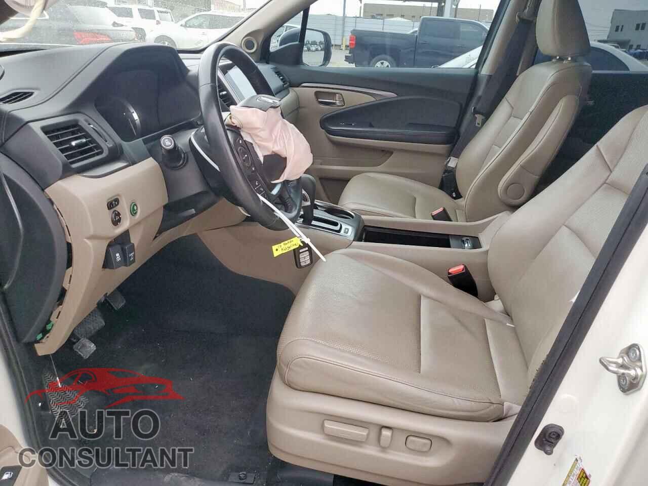 HONDA RIDGELINE 2017 - 5FPYK2F63HB009073