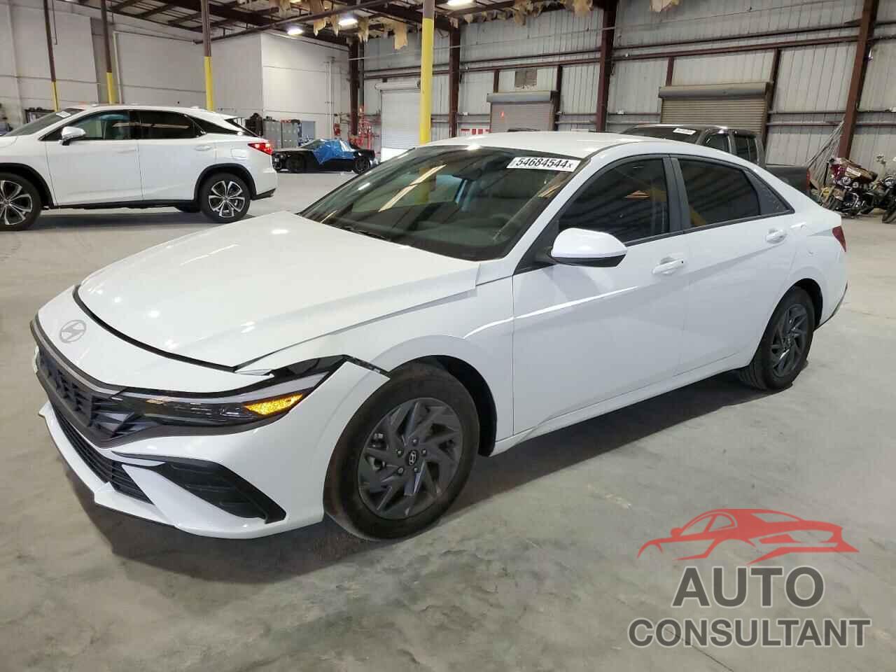 HYUNDAI ELANTRA 2024 - KMHLM4DG3RU734083