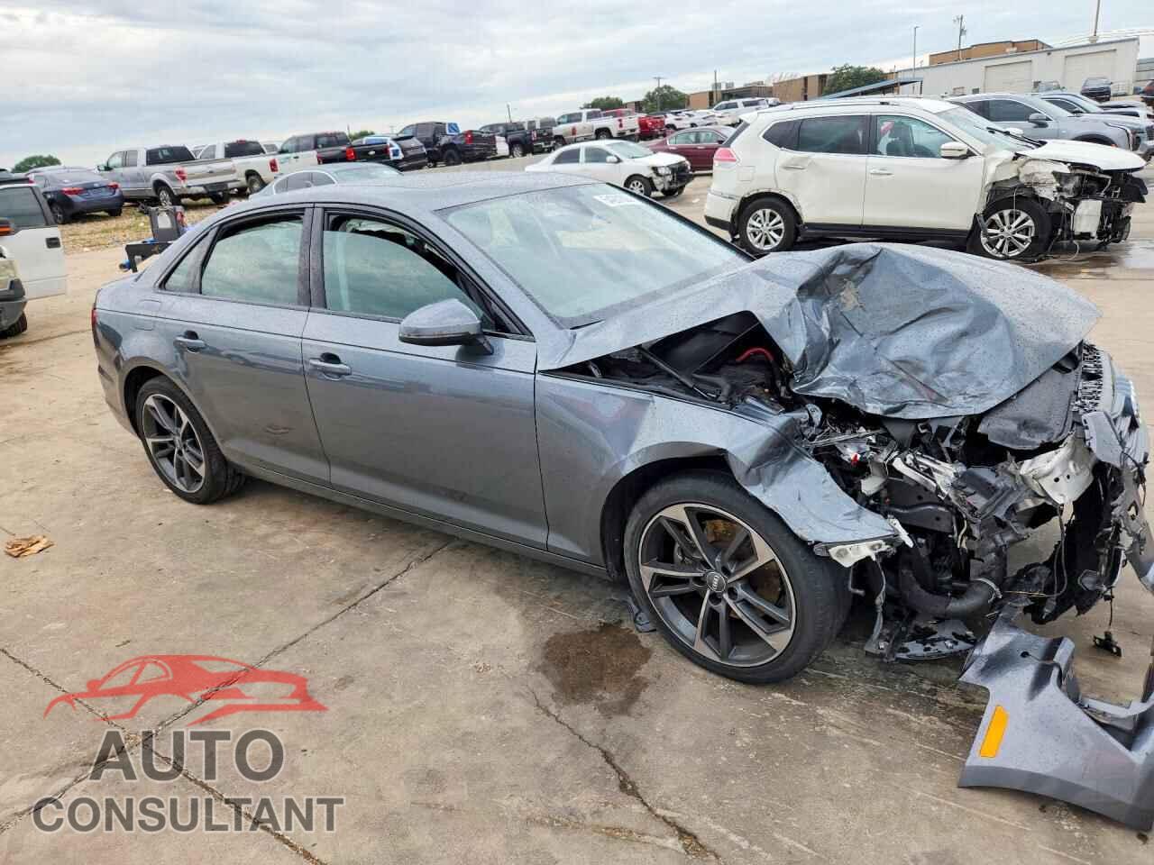 AUDI A4 2019 - WAUGMAF45KN019892