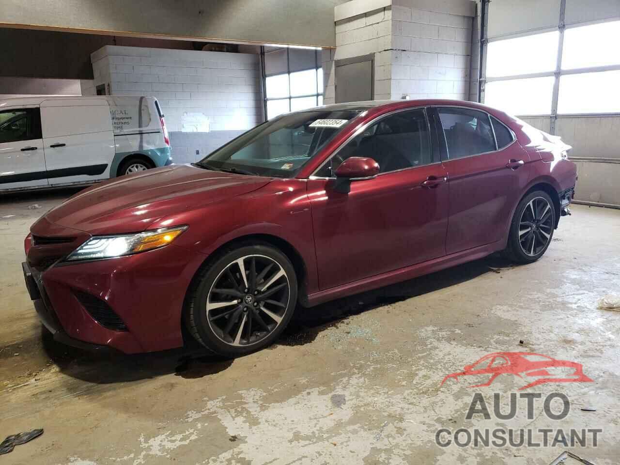 TOYOTA CAMRY 2018 - 4T1B61HK1JU592999