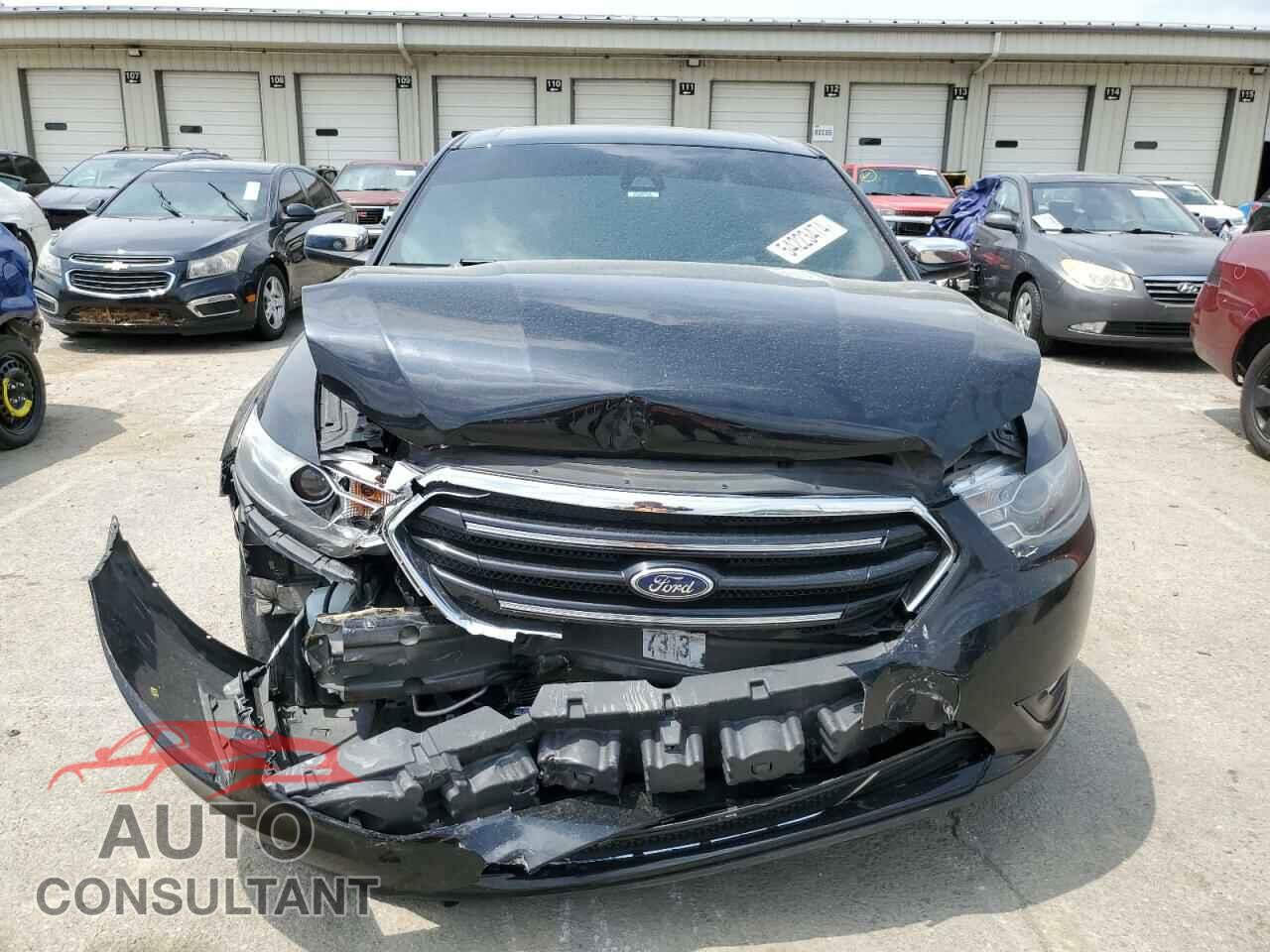 FORD TAURUS 2017 - 1FAHP2F89HG104695