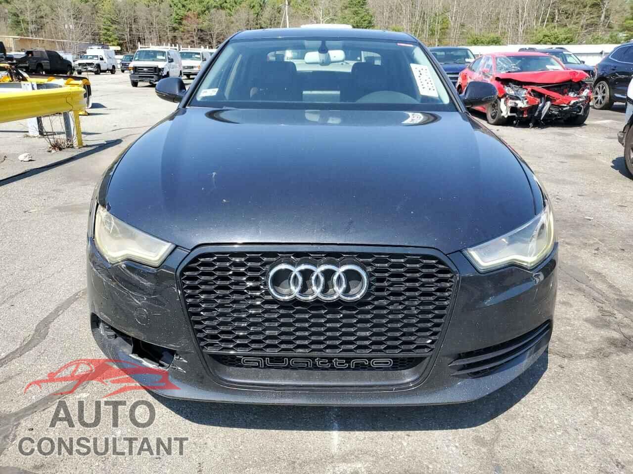AUDI A6 2012 - WAUGGAFC0CN147392